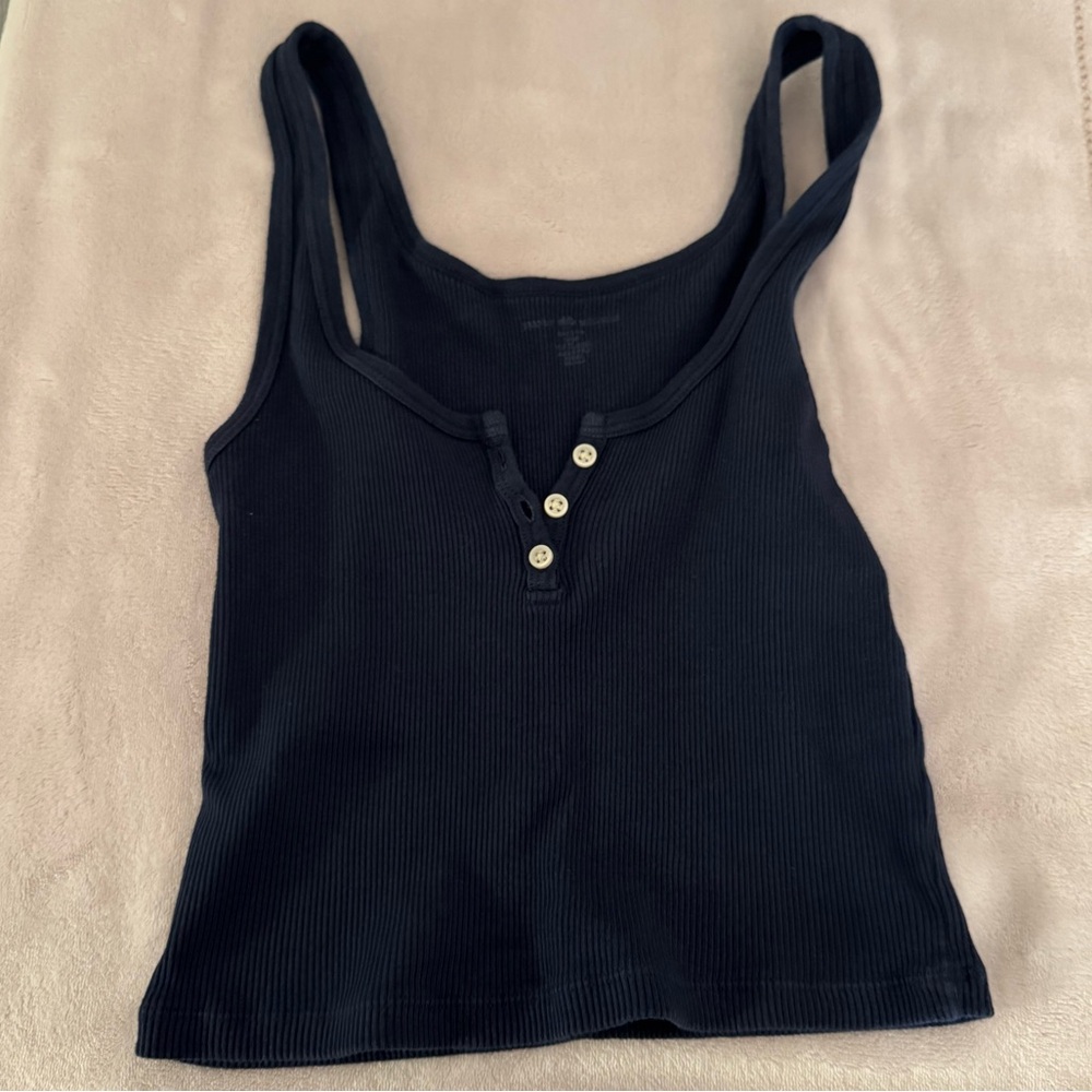 NAVY BRANDY MELVILLE TANK TOP